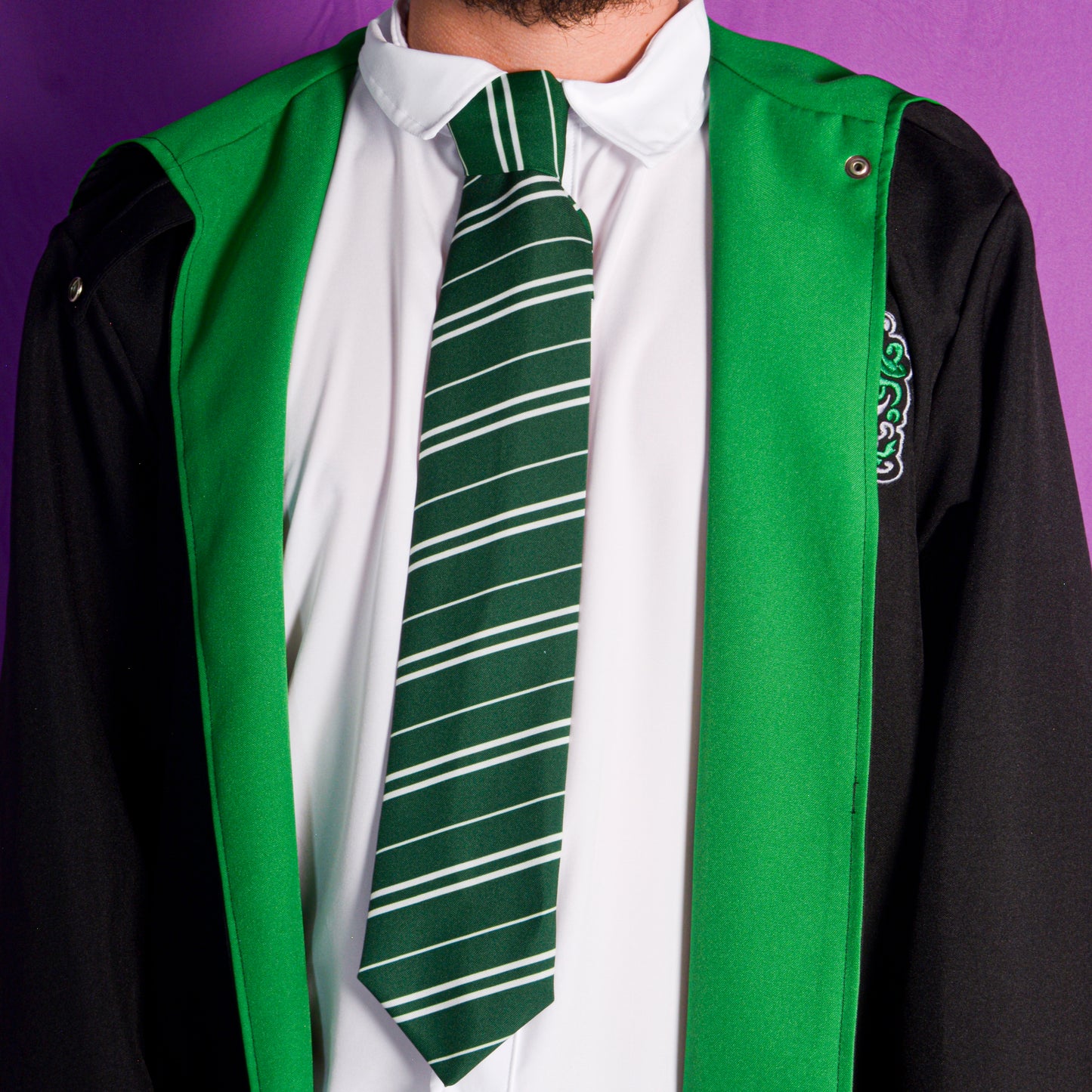 Uniforme completo Slytherin (Capa- camisa- pantalón-corbata - totebag)