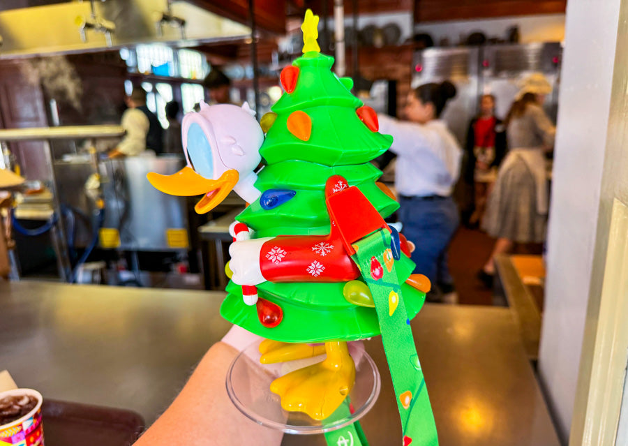 SIPPER DONALD DE NAVIDAD 2023 (CON LUCES)