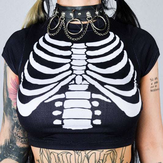 TOP BLACK BONES