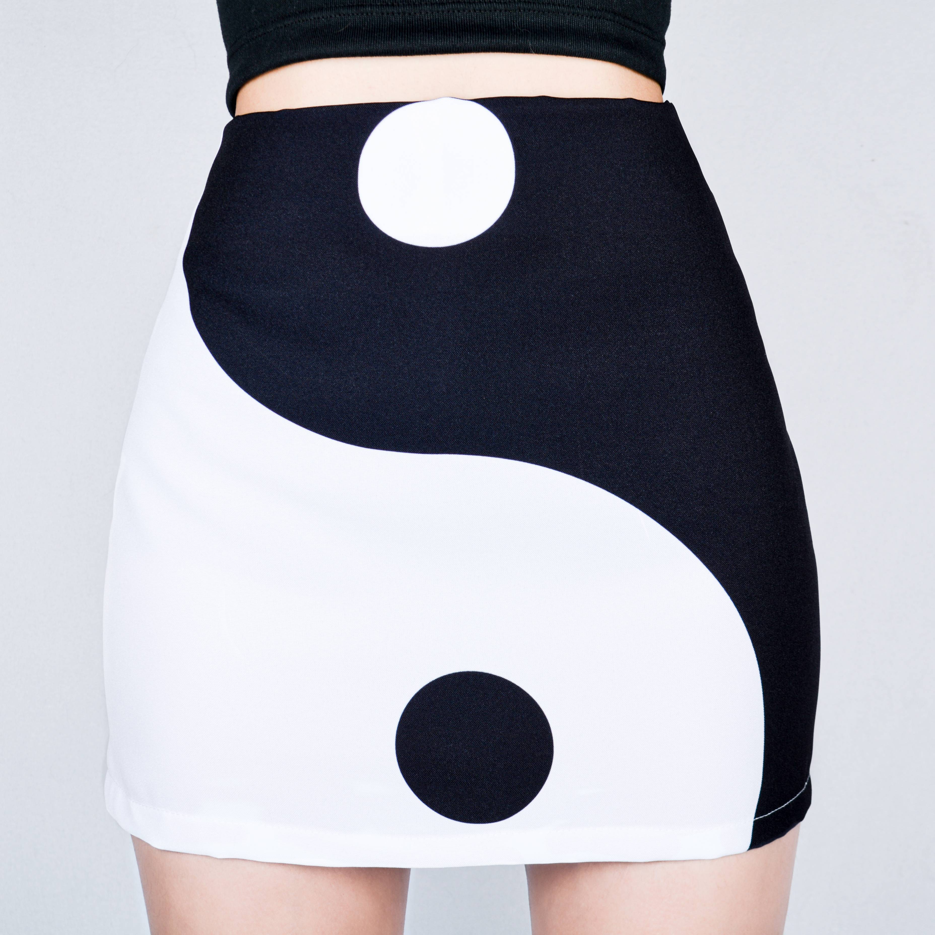 FALDA YING YANG BEE